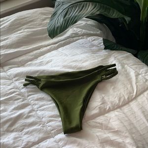 👙 TWO PIECE BIKINI